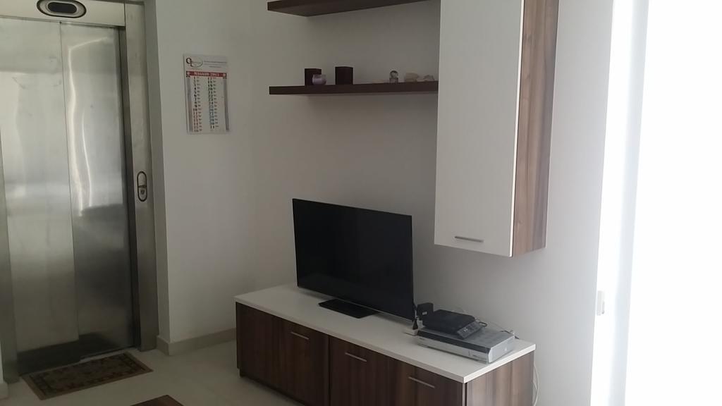 Paceville Montecarlo Apartments Saint Julian's Bilik gambar